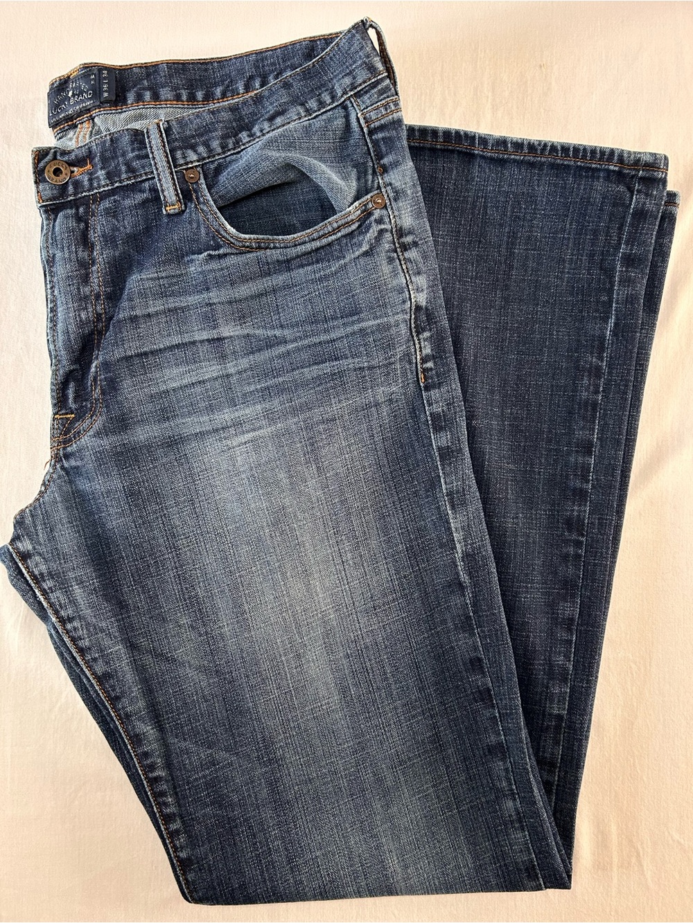 Lucky Brand 367 Vintage Boot Jeans Light Wash Distressed Denim